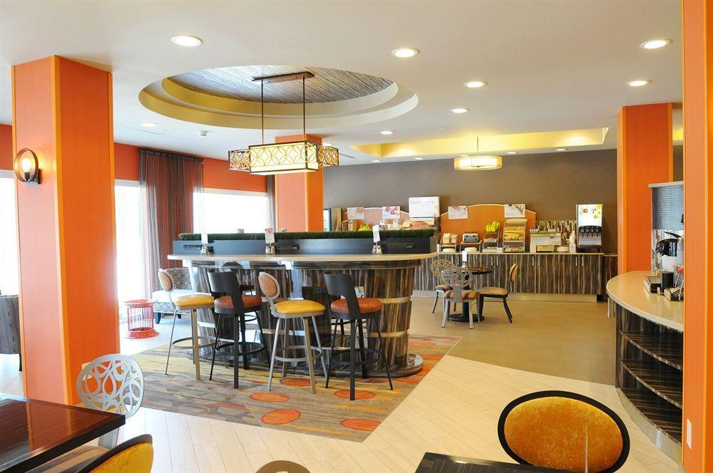 Holiday Inn Express Covington-Madisonville By Ihg Ngoại thất bức ảnh